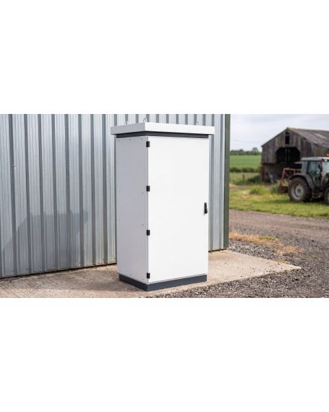 Megastation M 64 kWh